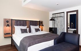 Holiday Inn - The Niu, Saddle Fuerth By Ihg
